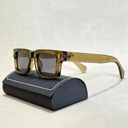 Natalia | Women’s Vintage Nero Sunglasses